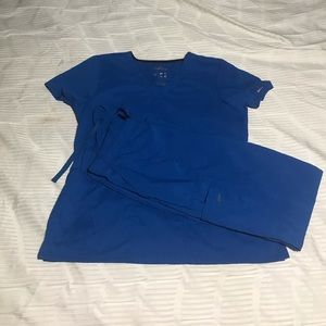 Blue Scrubs like new. Size Medium top and bottom